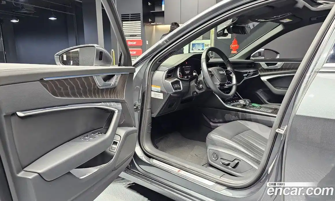 Audi A6 2023 2.0 Автомат в Москве № 162666, фото 4