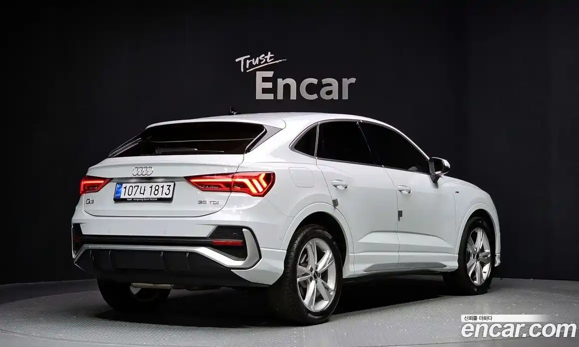 Audi Q3 2022 2.0 Автомат в Москве № 162982, фото 13