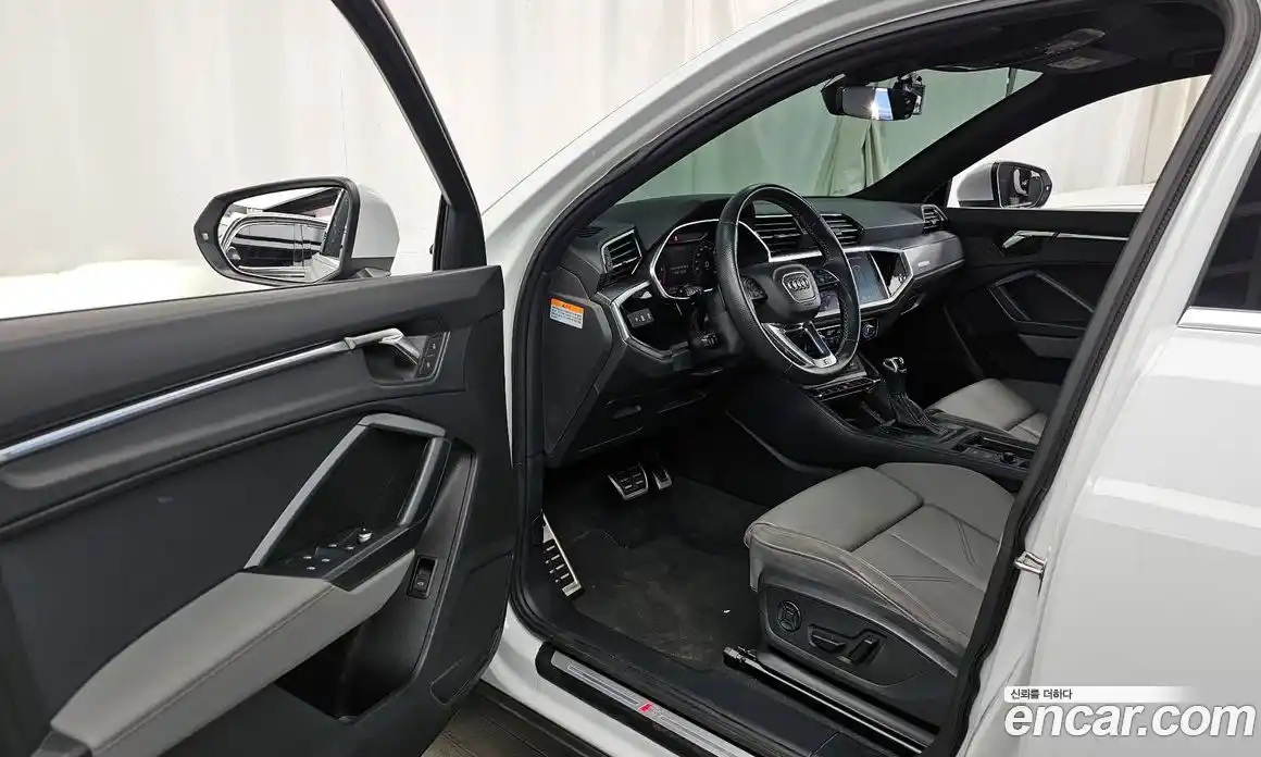 Audi Q3 2022 2.0 Автомат в Москве № 162982, фото 14