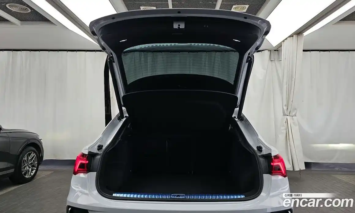 Audi Q3 2022 2.0 Автомат в Москве № 162982, фото 19