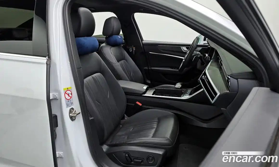 Audi A6 2023 2.0 Автомат в Москве № 163310, фото 15