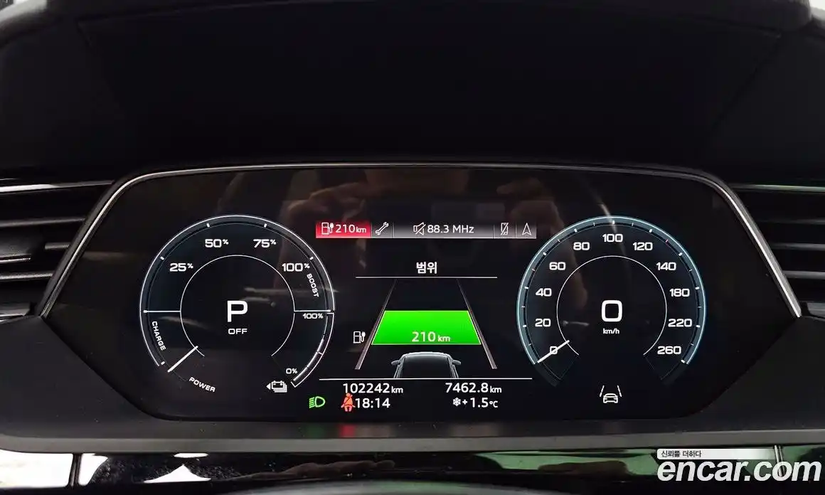 Audi e-tron 2022 0.2 Автомат в Москве № 163603, фото 14