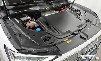 Audi e-tron 2022 0.2 Автомат в Москве № 163603, миниатюра 8