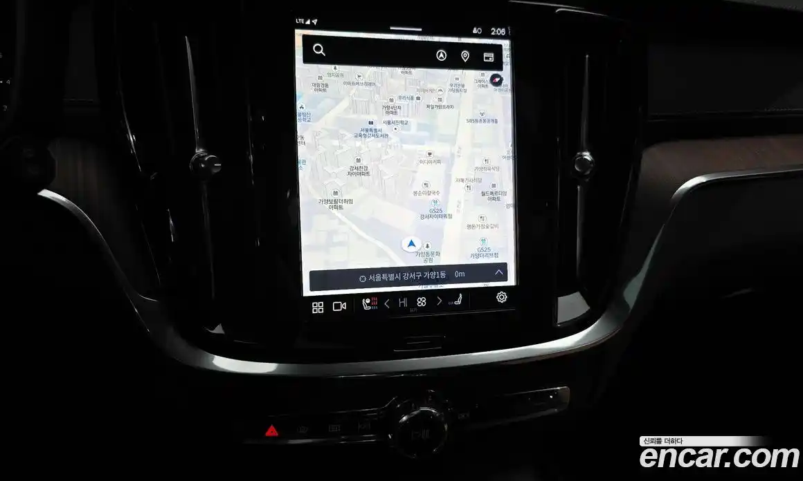 Volvo V60 2024 2.0 Автомат в Москве № 164136, фото 13