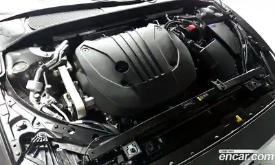 Volvo V60 2024 2.0 Автомат в Москве № 164136, миниатюра 2