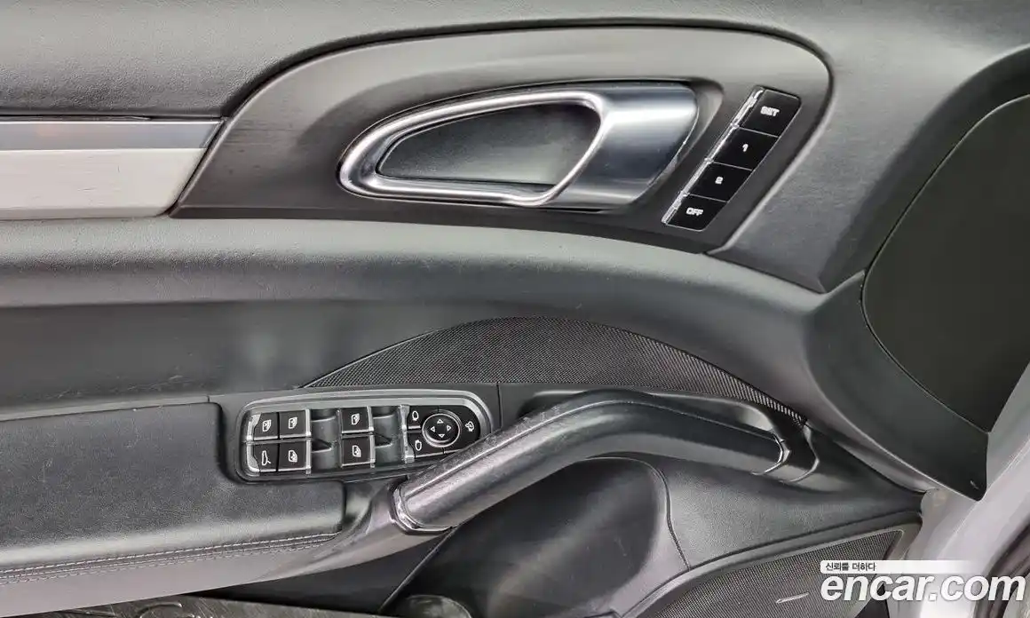 Porsche Cayenne 2011 4.8 Автомат в Москве № 165691, фото 12