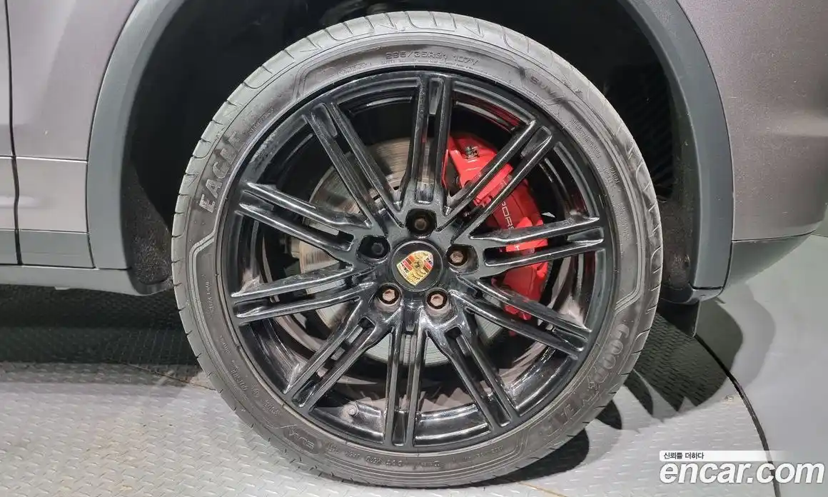 Porsche Cayenne 2011 4.8 Автомат в Москве № 165691, фото 3