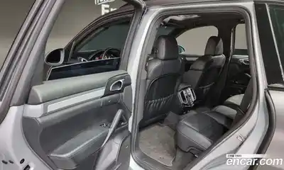 Porsche Cayenne 2011 4.8 Автомат в Москве № 165691, миниатюра 6