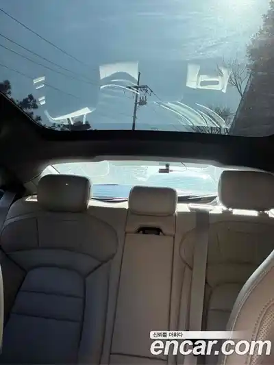 Porsche Taycan 2023 Автомат в Москве № 165797, миниатюра 2