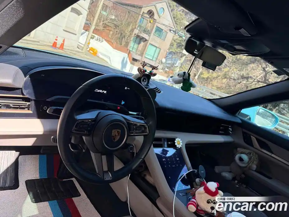 Porsche Taycan 2023 Автомат в Москве № 165797, фото 4