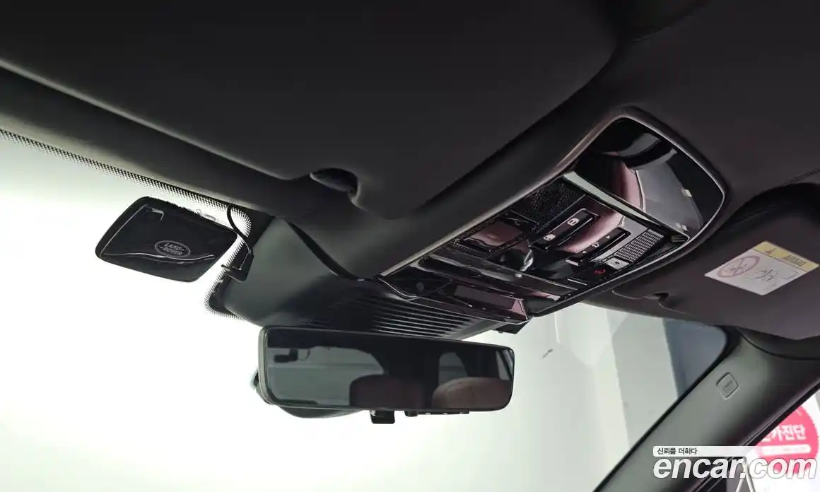 Land Rover Range-Rover 2024 4.4 Автомат в Москве № 165936, фото 6