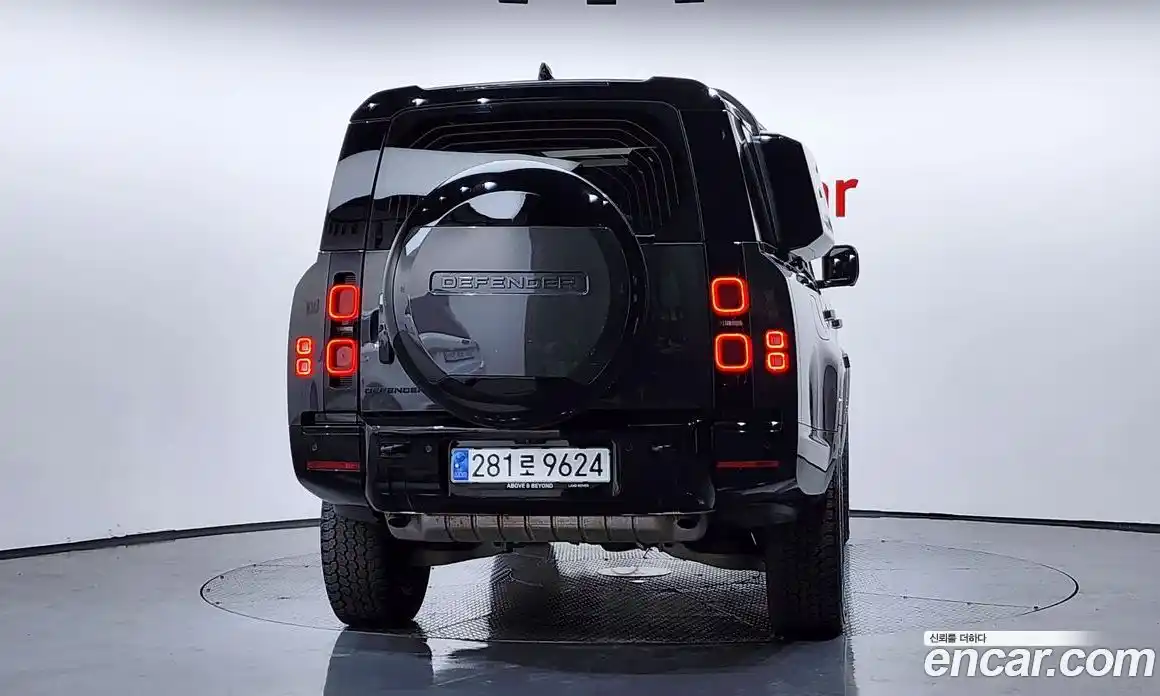 Land Rover Defender 2024 3.0 Автомат в Москве № 166080, фото 18