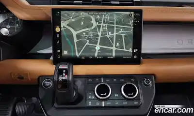 Land Rover Defender 2024 3.0 Автомат в Москве № 166080, миниатюра 8