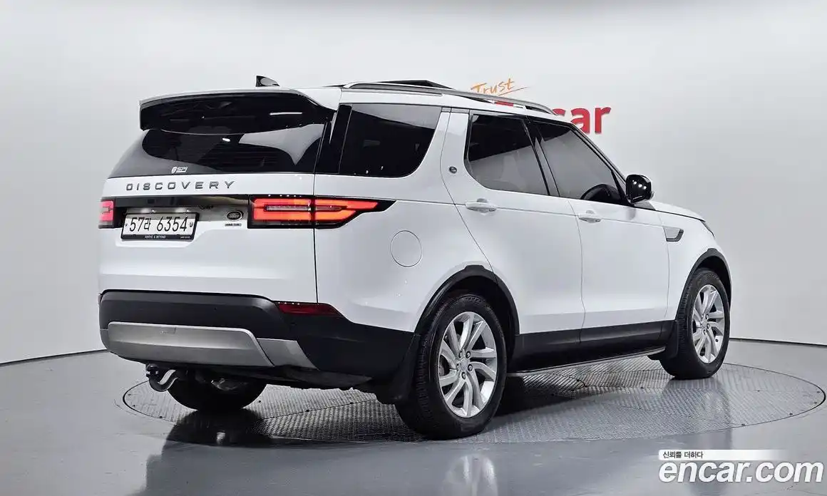 Land Rover Discovery 2018 3.0 Автомат в Москве № 166145, фото 19