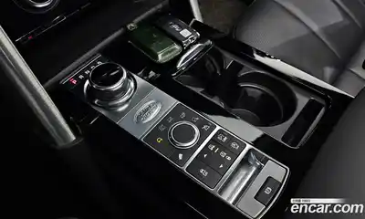 Land Rover Discovery 2018 3.0 Автомат в Москве № 166145, миниатюра 9