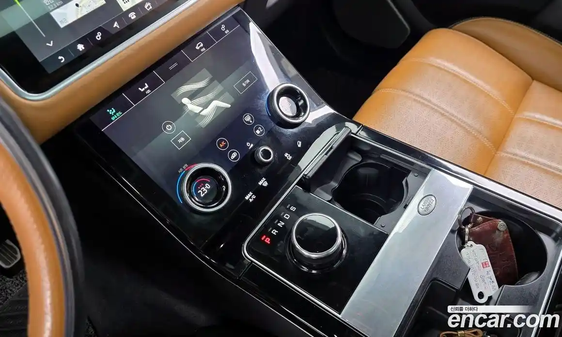 Land Rover Range-Rover Velar 2018 3.0 Автомат в Москве № 166272, фото 13