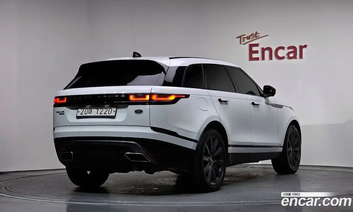 Land Rover Range-Rover Velar 2018 3.0 Автомат в Москве № 166272, фото 15