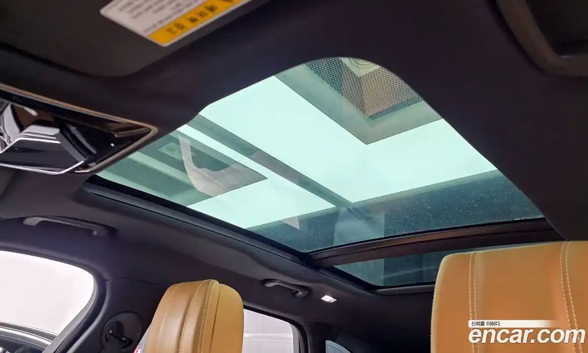 Land Rover Range-Rover Velar 2018 3.0 Автомат в Москве № 166272, фото 17