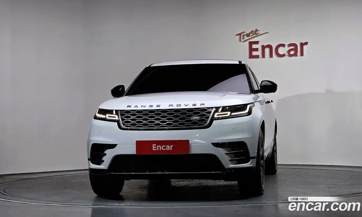 Land Rover Range-Rover Velar 2018 3.0 Автомат в Москве № 166272, фото 3