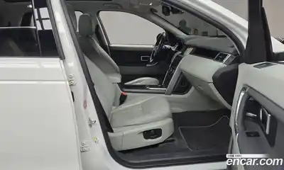 Land Rover Discovery Sport 2018 2.0 Автомат в Москве № 166362, миниатюра 10