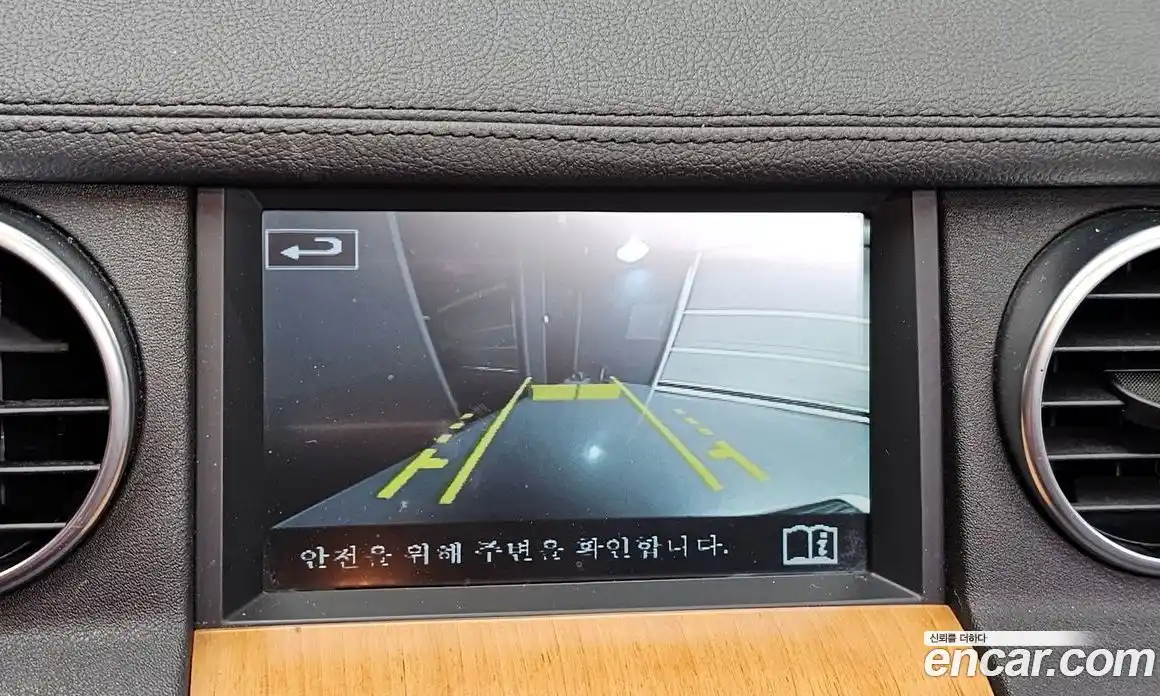 Land Rover Discovery 2015 3.0 Автомат в Москве № 166693, фото 16