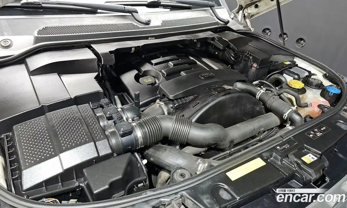 Land Rover Discovery 2015 3.0 Автомат в Москве № 166693, фото 19