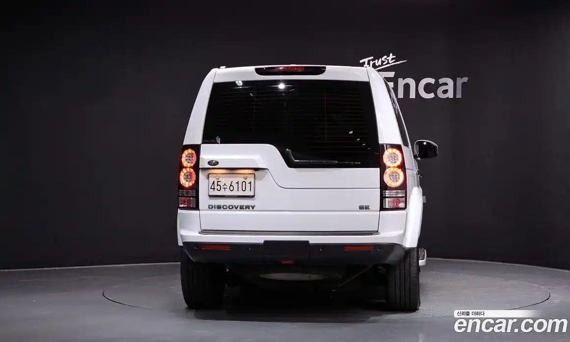 Land Rover Discovery 2015 3.0 Автомат в Москве № 166693, фото 5