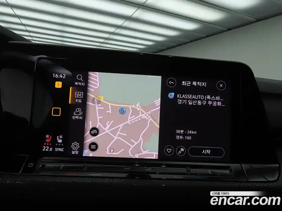 Volkswagen Golf 2024 2.0 Автомат в Москве № 168510, фото 16