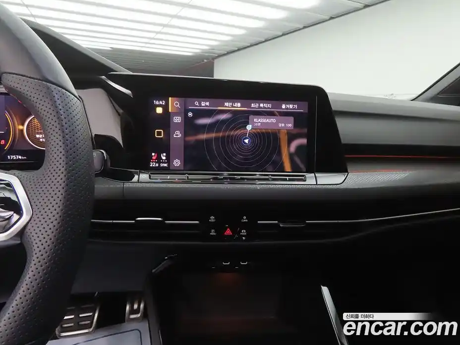 Volkswagen Golf 2024 2.0 Автомат в Москве № 168510, фото 6