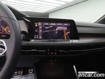 Volkswagen Golf 2024 2.0 Автомат в Москве № 168510, миниатюра 6