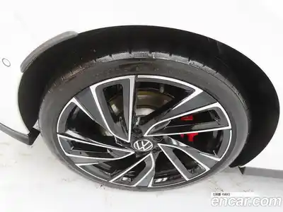 Volkswagen Golf 2024 2.0 Автомат в Москве № 168510, миниатюра 10