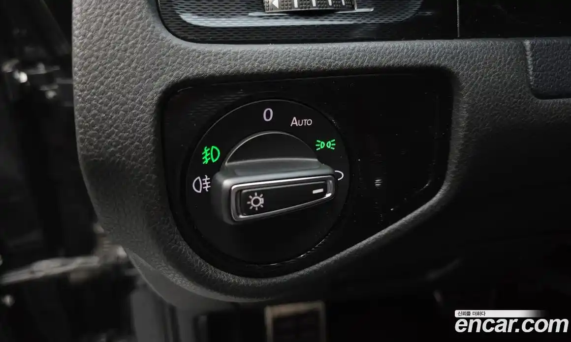 Volkswagen Golf 2016 2.0 Автомат в Москве № 168859, фото 20