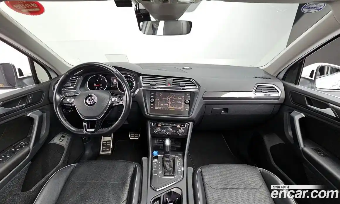 Volkswagen Tiguan 2020 2.0 Автомат в Москве № 168878, фото 14