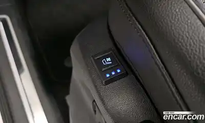 Volkswagen Tiguan 2020 2.0 Автомат в Москве № 168878, миниатюра 3