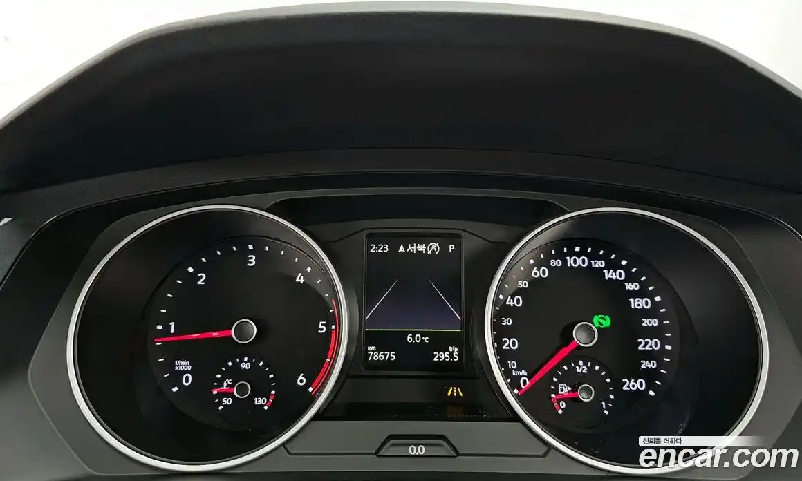 Volkswagen Tiguan 2020 2.0 Автомат в Москве № 168878, фото 5