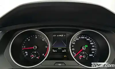 Volkswagen Tiguan 2020 2.0 Автомат в Москве № 168878, миниатюра 5