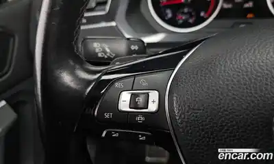 Volkswagen Tiguan 2020 2.0 Автомат в Москве № 168878, миниатюра 9