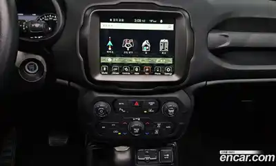 Jeep Renegade 2023 1.3 Автомат в Москве № 169476, миниатюра 10