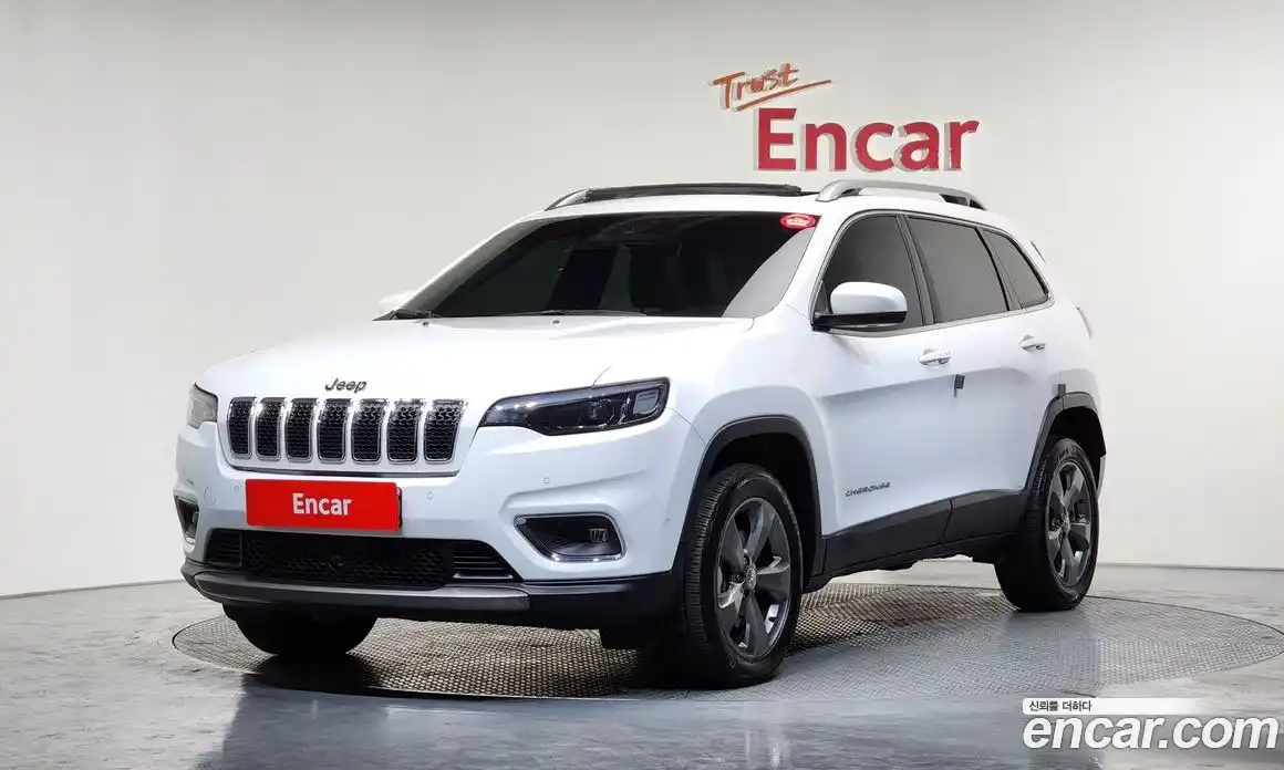 Jeep Cherokee 2020 2.4 Автомат в Москве № 169612, фото 9