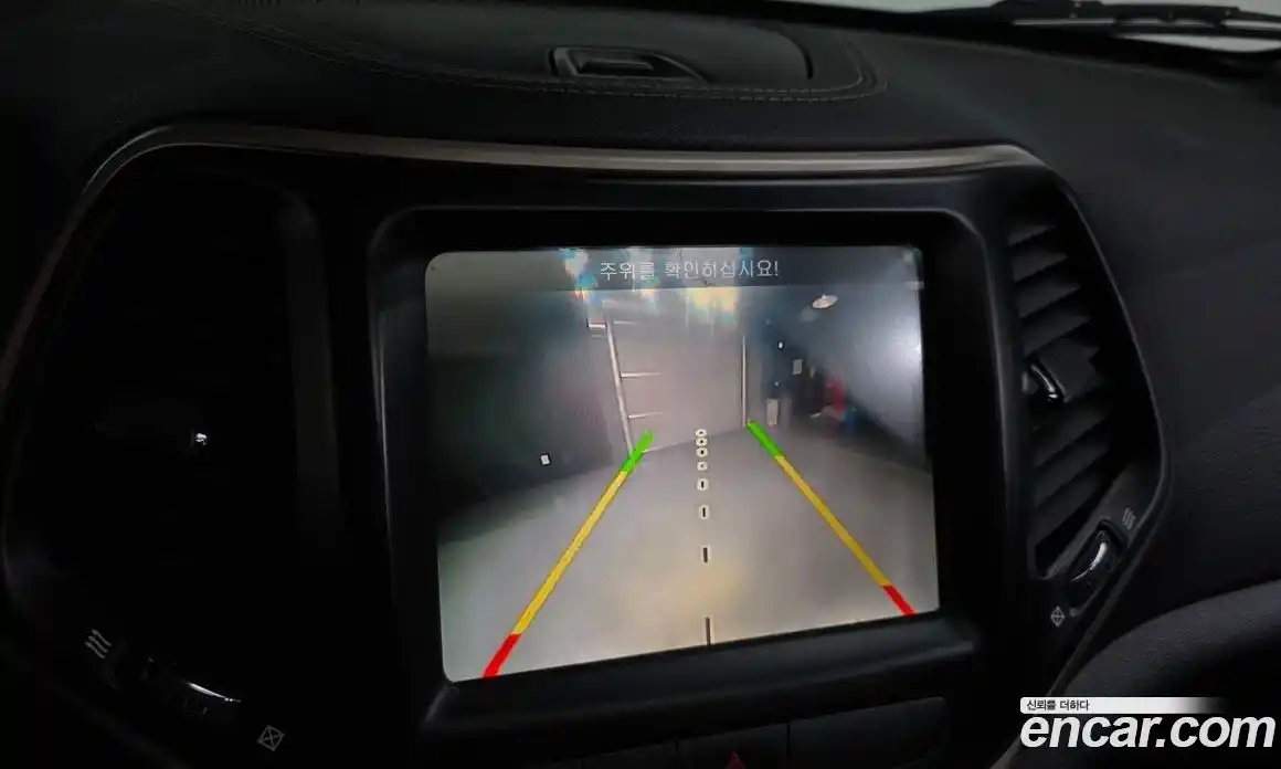 Jeep Cherokee 2016 2.2 Автомат в Москве № 169864, фото 4