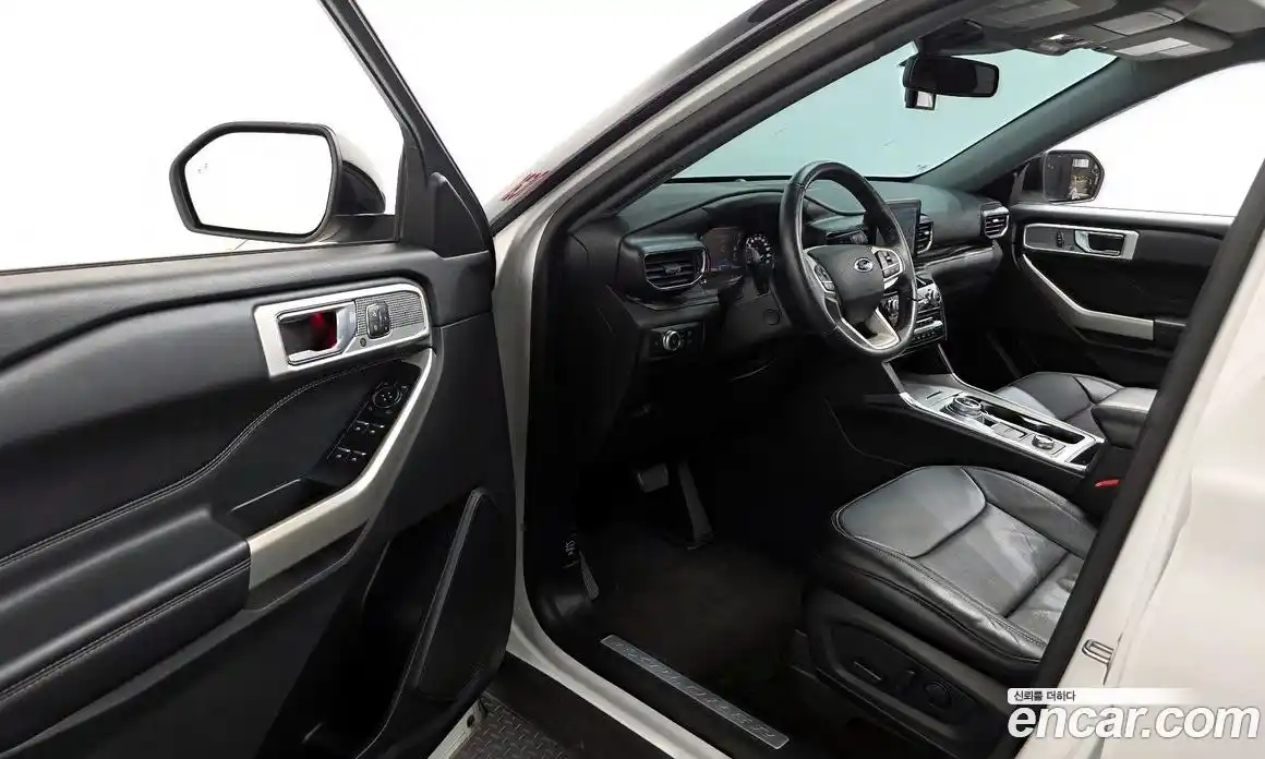 Ford Explorer 2021 2.3 Автомат в Москве № 170849, фото 16