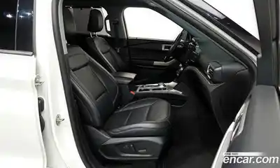 Ford Explorer 2021 2.3 Автомат в Москве № 170849, миниатюра 3
