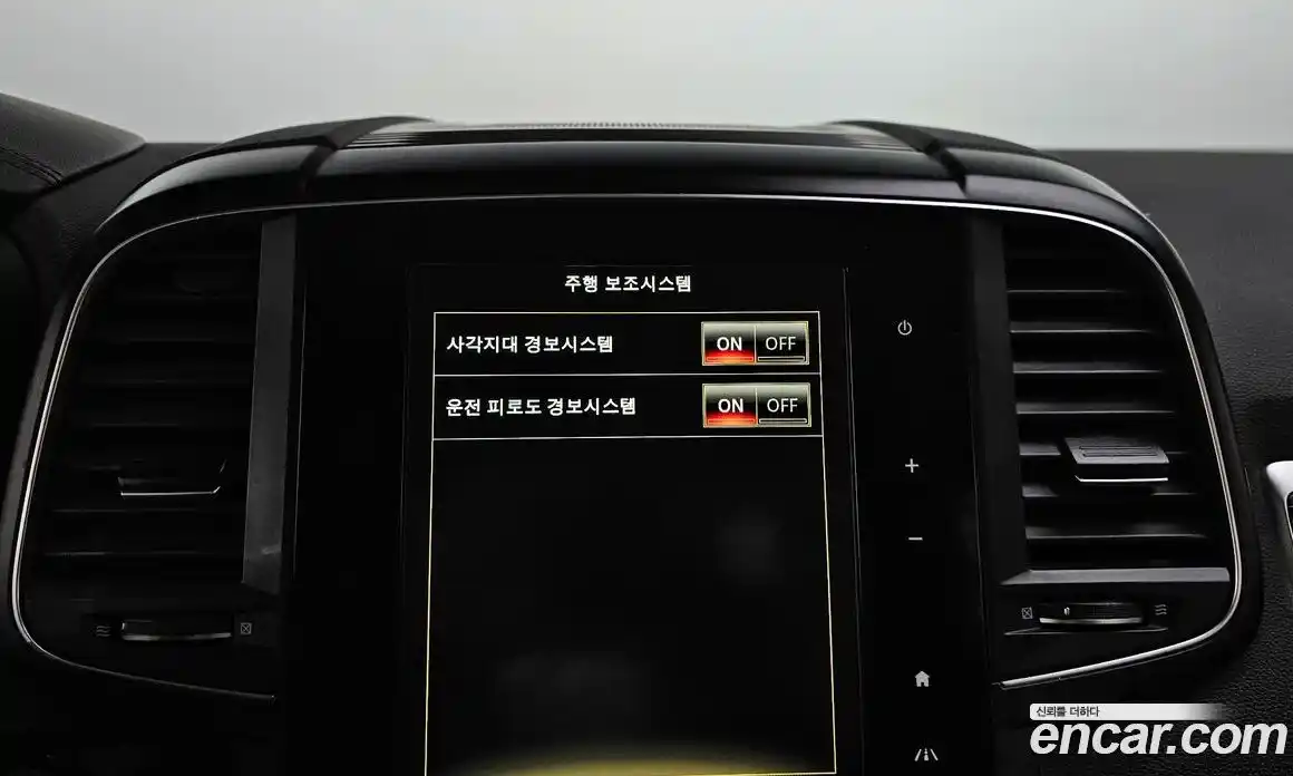 Renault QM6 2022 2.0 Автомат в Москве № 179994, фото 13