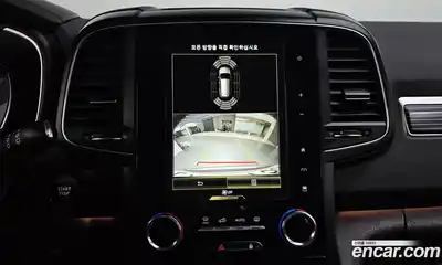 Renault QM6 2022 2.0 Автомат в Москве № 179994, миниатюра 2