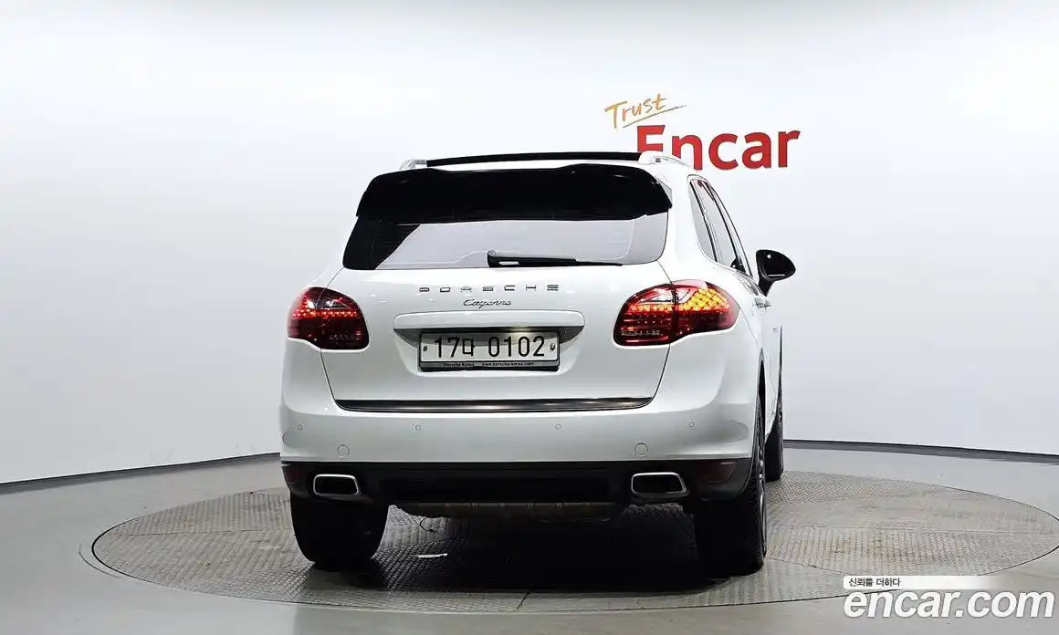 Porsche Cayenne 2014 3.0 Автомат в Москве № 182021, фото 17