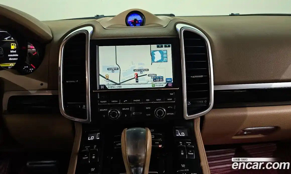 Porsche Cayenne 2014 3.0 Автомат в Москве № 182021, фото 6