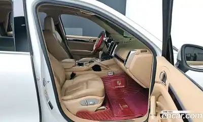 Porsche Cayenne 2014 3.0 Автомат в Москве № 182021, миниатюра 8