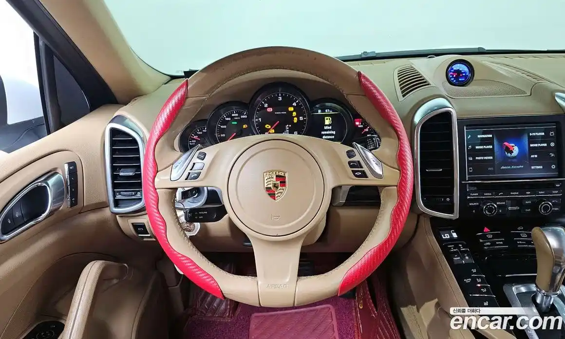 Porsche Cayenne 2014 3.0 Автомат в Москве № 182021, фото 9