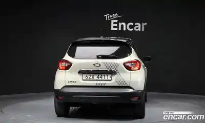 Renault QM3 2015 1.5 Автомат в Москве № 184886, миниатюра 12