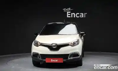 Renault QM3 2015 1.5 Автомат в Москве № 184886, миниатюра 2